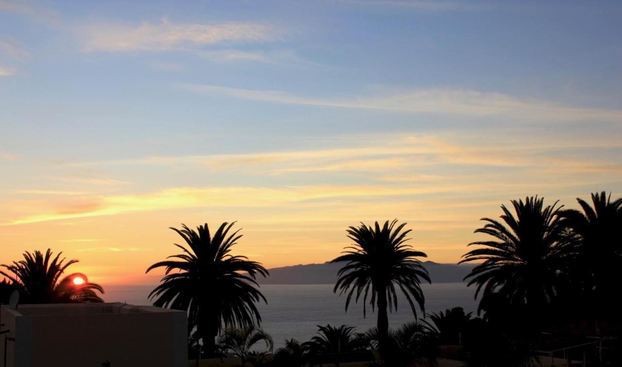 Detached Villa With Garden, Heated And Private Pool, Sea View, Parking Free Tijoco de Abajo Exterior photo